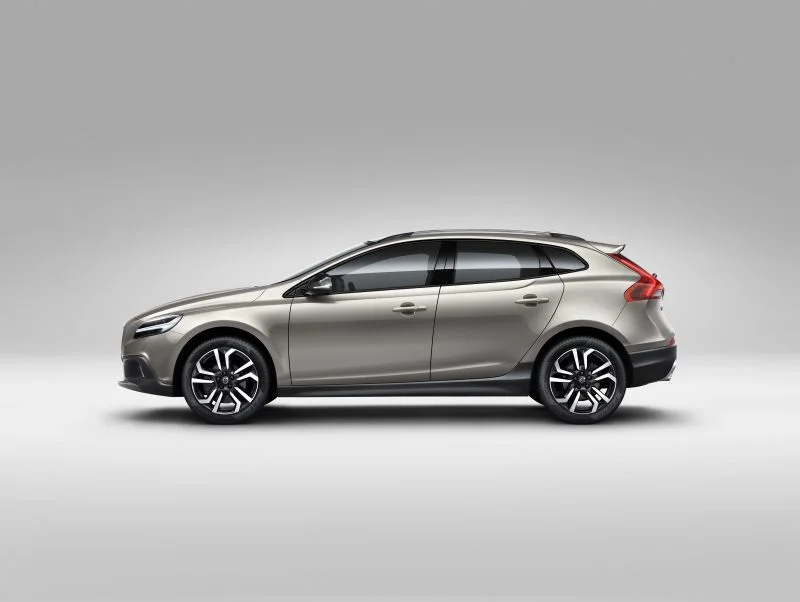Volvo V40 1.5 T3 (152 Hp) Automatic2018 - 2020 thumbnail 3