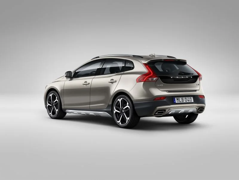 Volvo V40 1.5 T3 (152 Hp) Automatic2018 - 2020 thumbnail 4