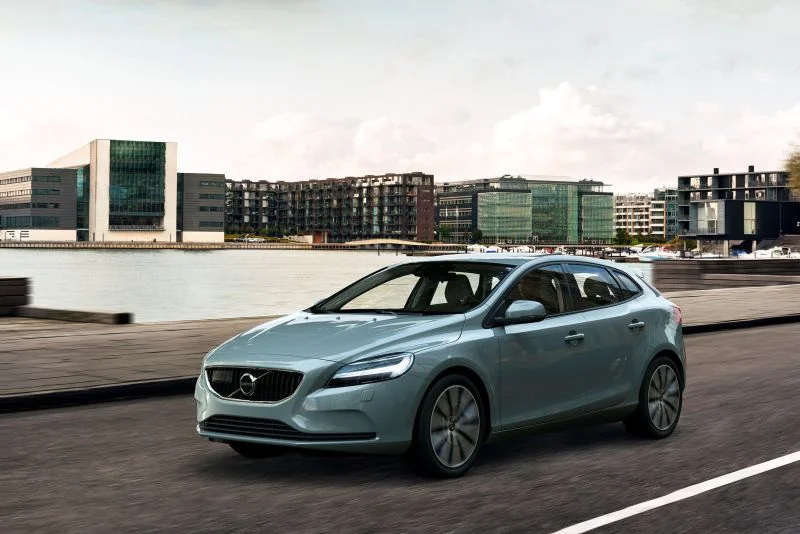 Volvo V40 1.5 T2 (122 Hp) Automatic2018 - 2020 thumbnail 9