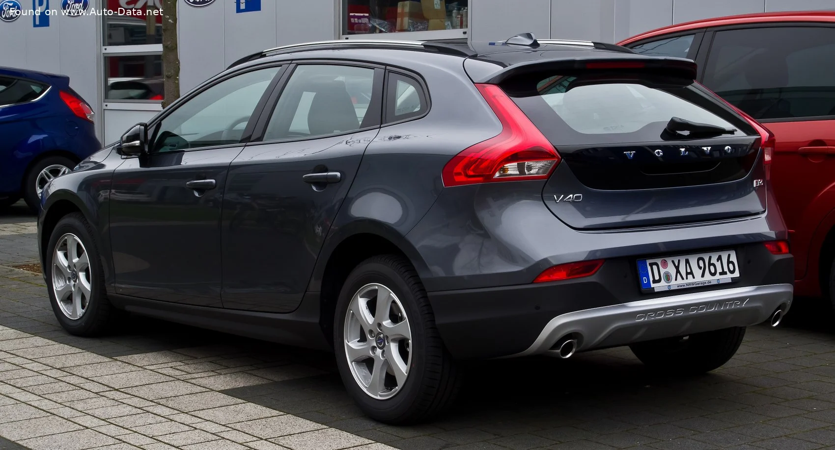 Volvo V40 1.5 T3 (152 Hp) Automatic2015 - 2016 thumbnail 7