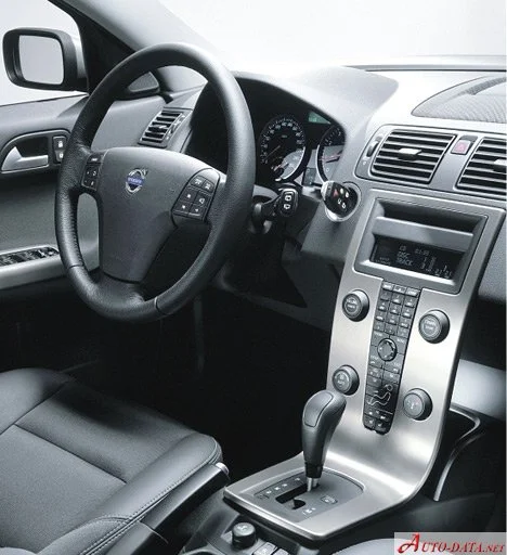 Volvo V50 1.6 D (110 Hp)2005 - 2007 thumbnail 10
