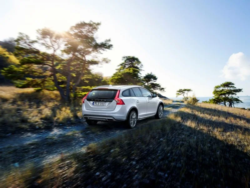 Volvo V60 2.0 D3 (150 Hp)2015 - 2018 thumbnail 10