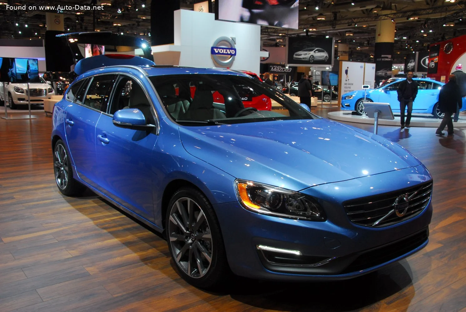 Volvo V60 1.5 T2 (122 Hp) Automatic2016 - 2018 thumbnail 6