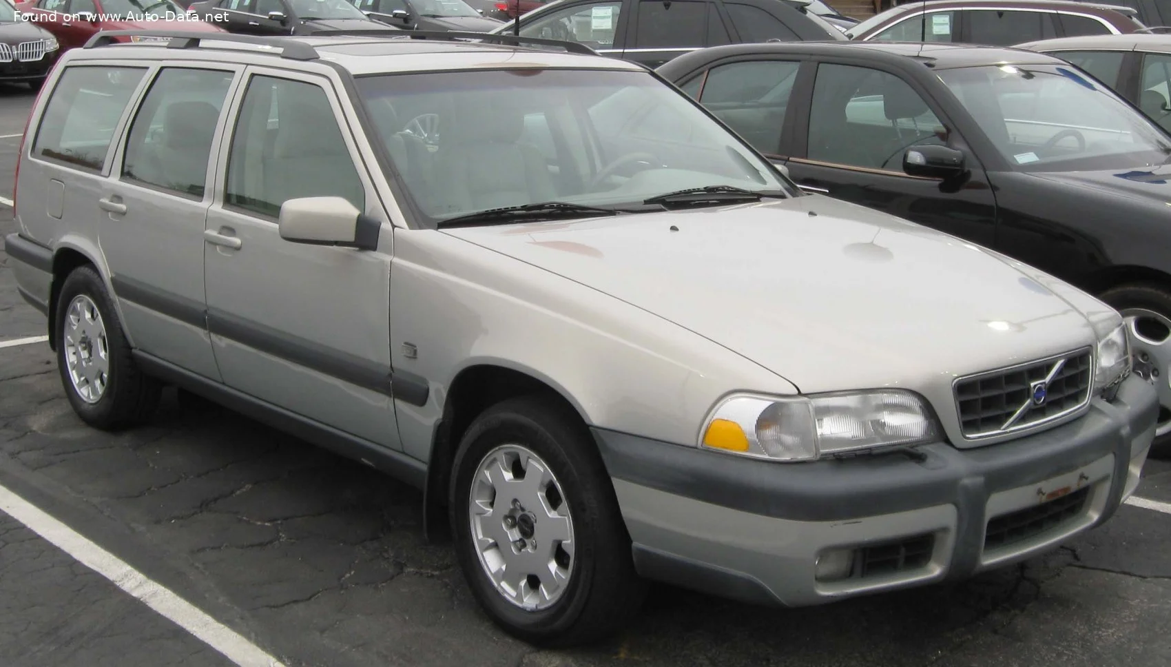 Volvo V70 Volvo V70 XC
