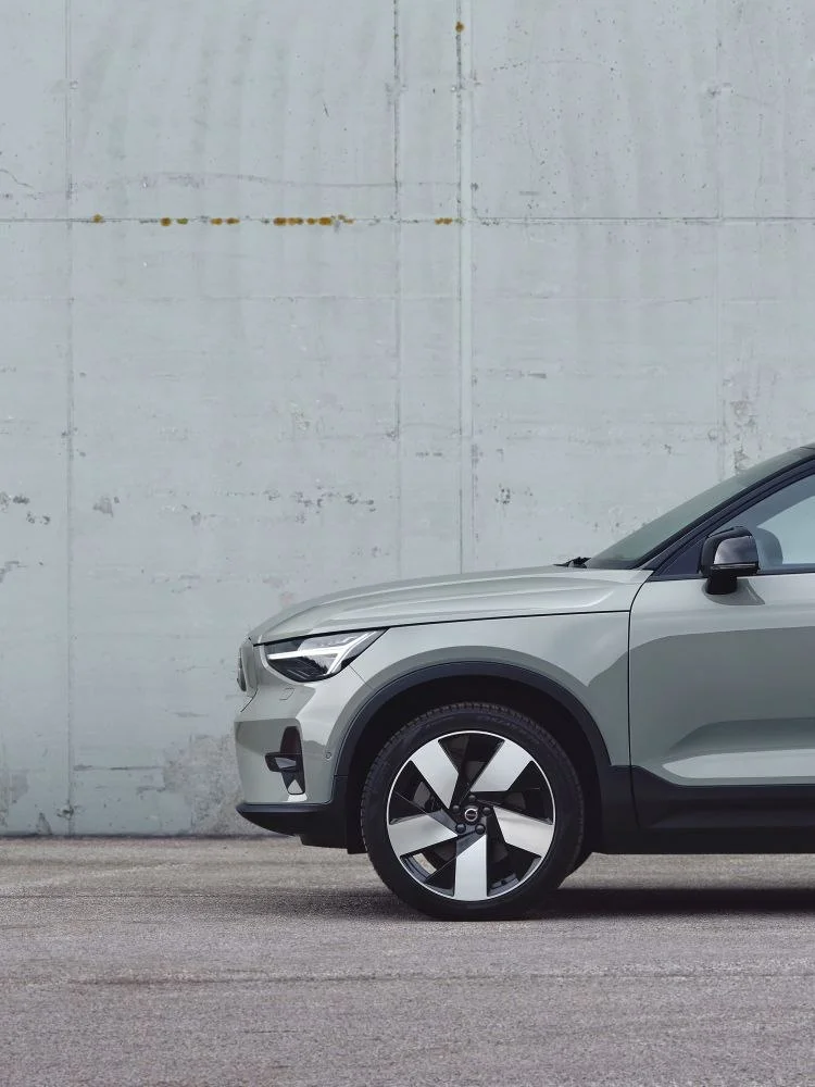 Volvo XC40 1.5 T2 (129 Hp)2022 - thumbnail 16