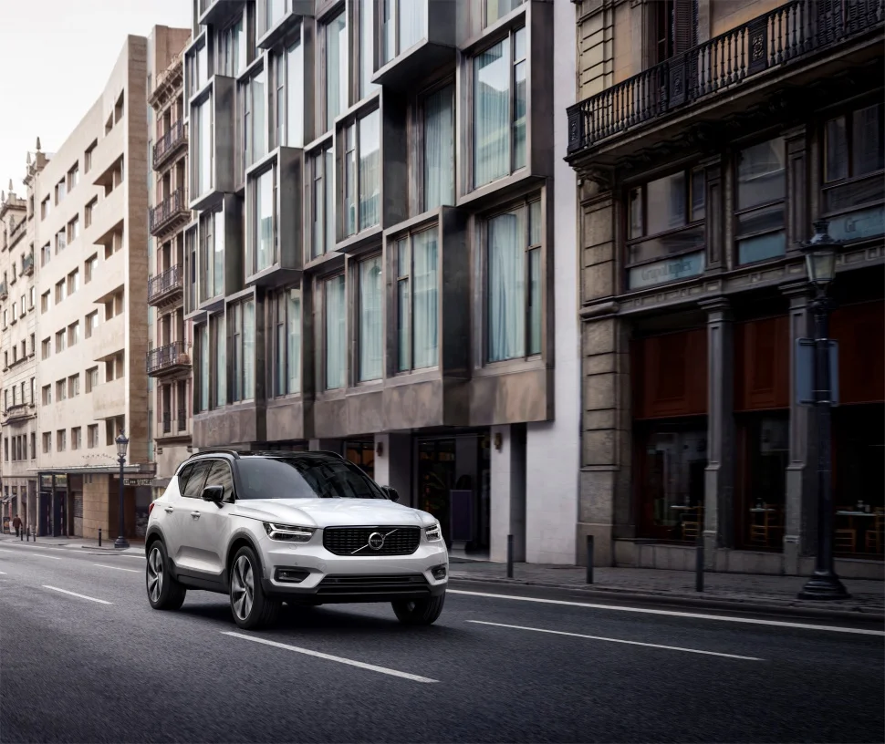 Volvo XC40 1.5 Recharge Plug-in Hybrid T4 (211 Hp) DCTH2020 - 2022 thumbnail 15