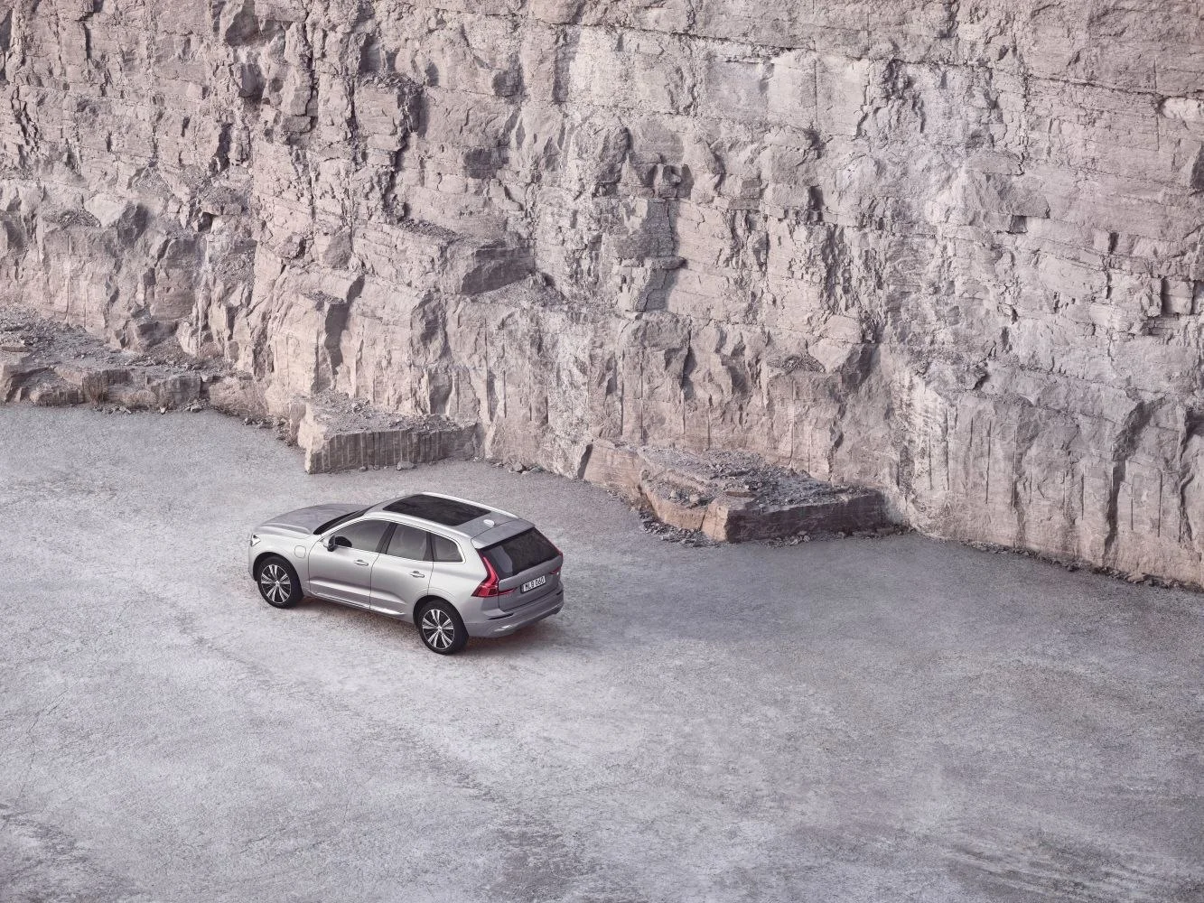 Volvo XC60 2.0 B4 (197 Hp) Mild Hybrid Geartronic2021 - thumbnail 3