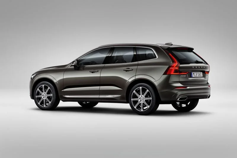 Volvo XC60 2.0 B4 (197 Hp) Mild Hybrid Automatic2020 - 2021 thumbnail 2