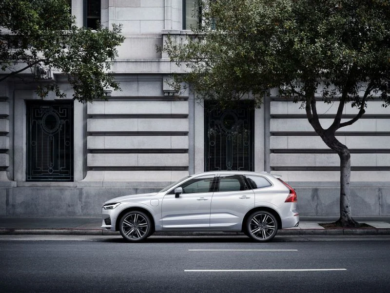 Volvo XC60 2.0 B4 (197 Hp) Mild Hybrid Automatic2020 - 2021 thumbnail 14