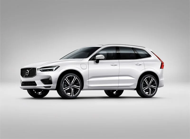 Volvo XC60 2.0 B4 (197 Hp) Mild Hybrid Automatic2020 - 2021 thumbnail 4