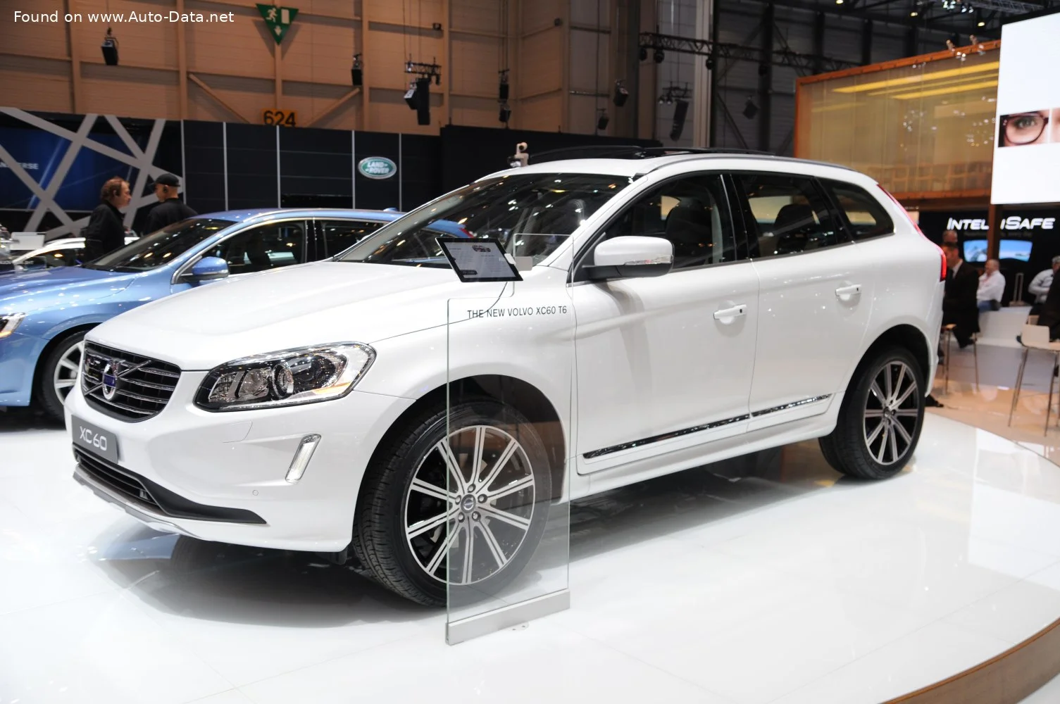 Volvo XC60 2.0 D3 (136 Hp) Automatic2013 - 2015 thumbnail 2
