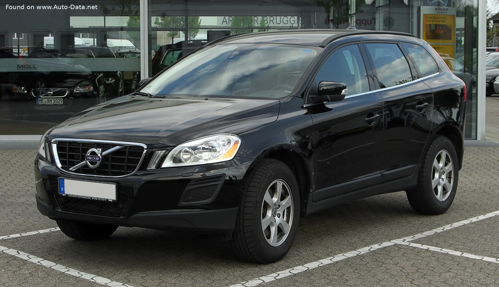 Volvo XC60 2.0 D3 (163 Hp)2012 - 2013 thumbnail 7