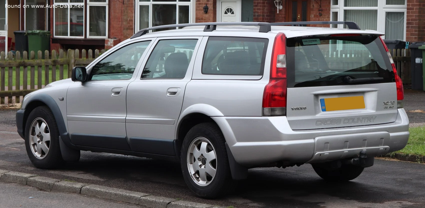 Volvo XC70 2.4 D (163 Hp) AWD2002 - 2004 thumbnail 2
