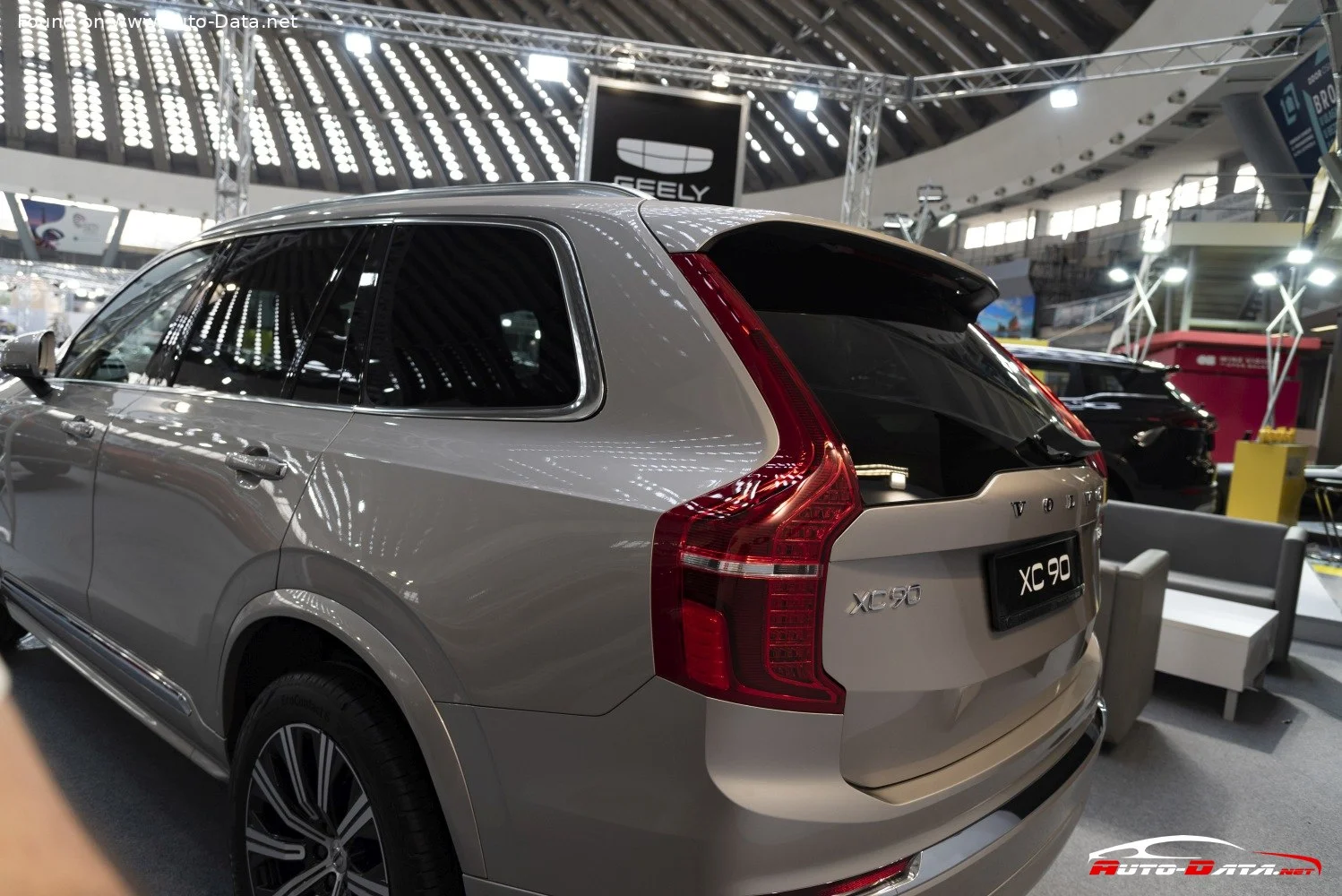 Volvo XC90 2.0 B5 (235 Hp) Mild Hybrid AWD Automatic2019 - 2024 thumbnail 17