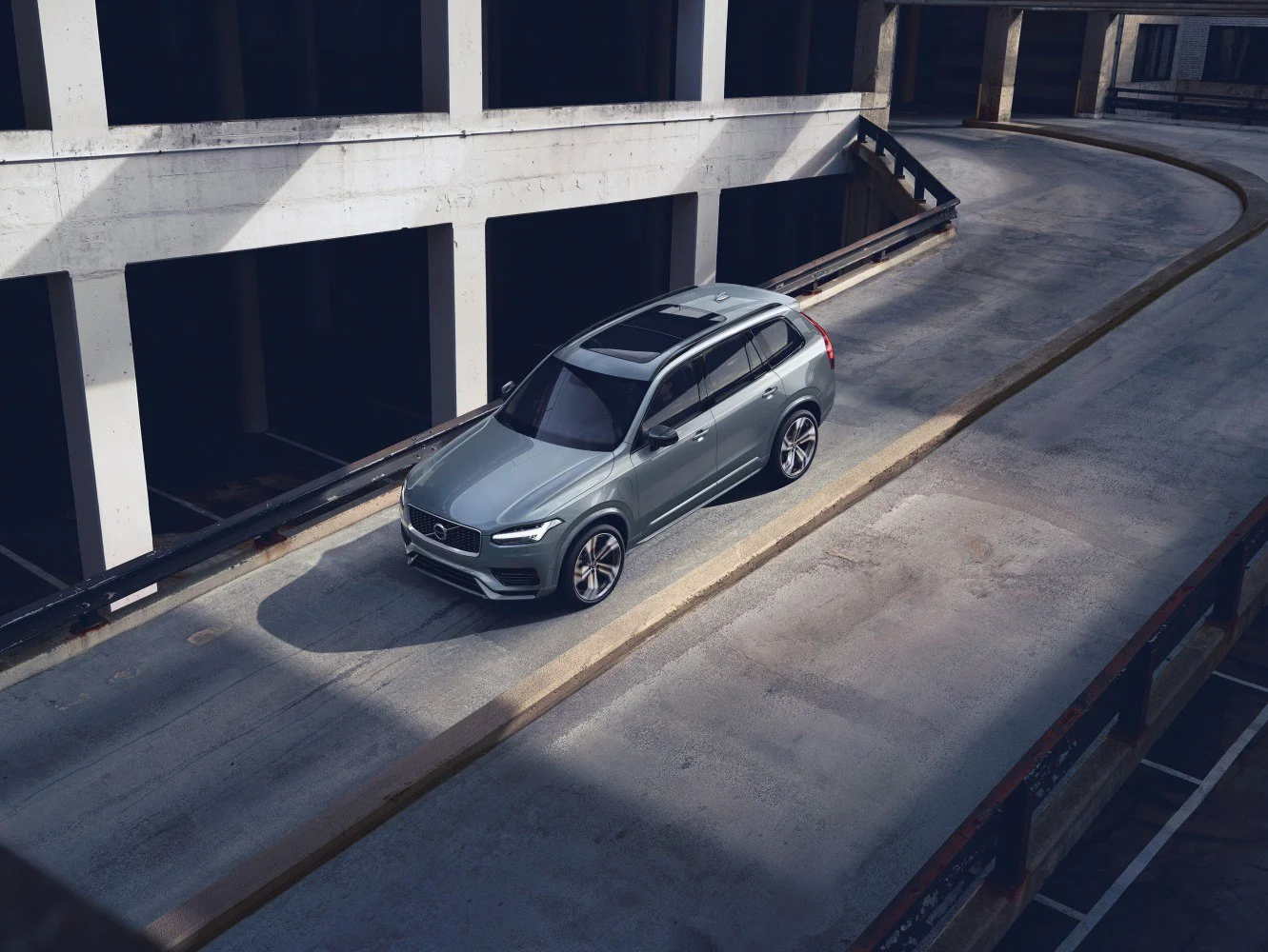 Volvo XC90 2.0 B5 (235 Hp) Mild Hybrid AWD Automatic2019 - 2024 thumbnail 4