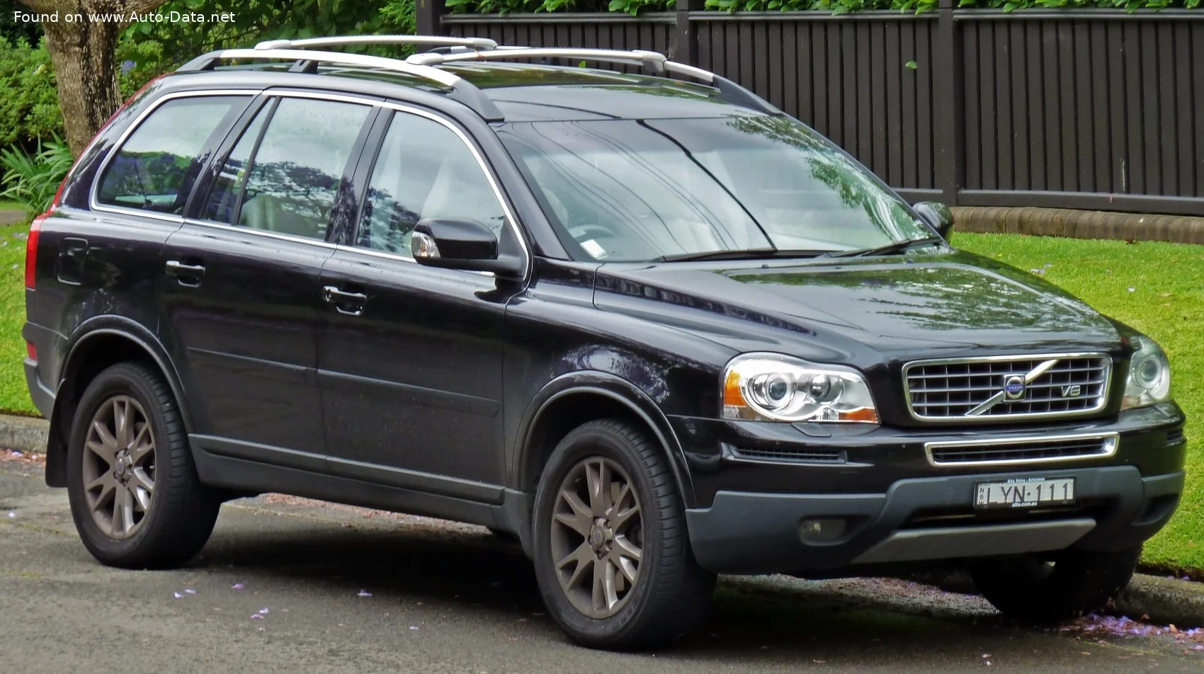 Volvo XC90 2.4 D3 (163 Hp) Automatic2010 - 2012 thumbnail 3