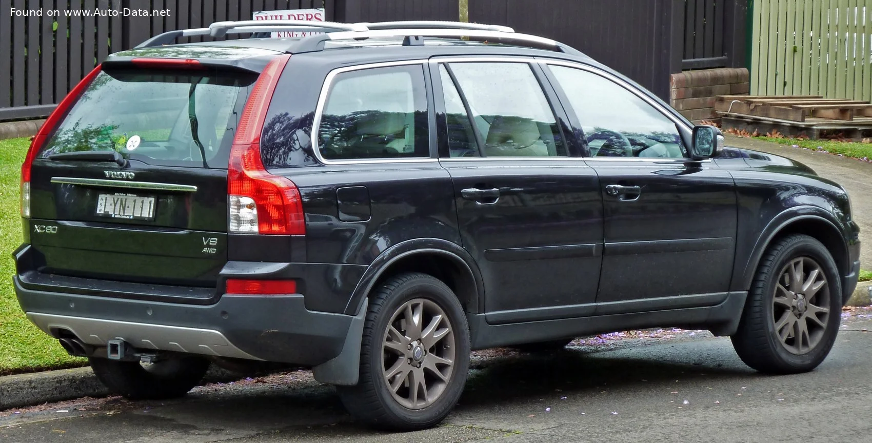 Volvo XC90 2.4 D3 (163 Hp) Automatic2010 - 2012 thumbnail 4