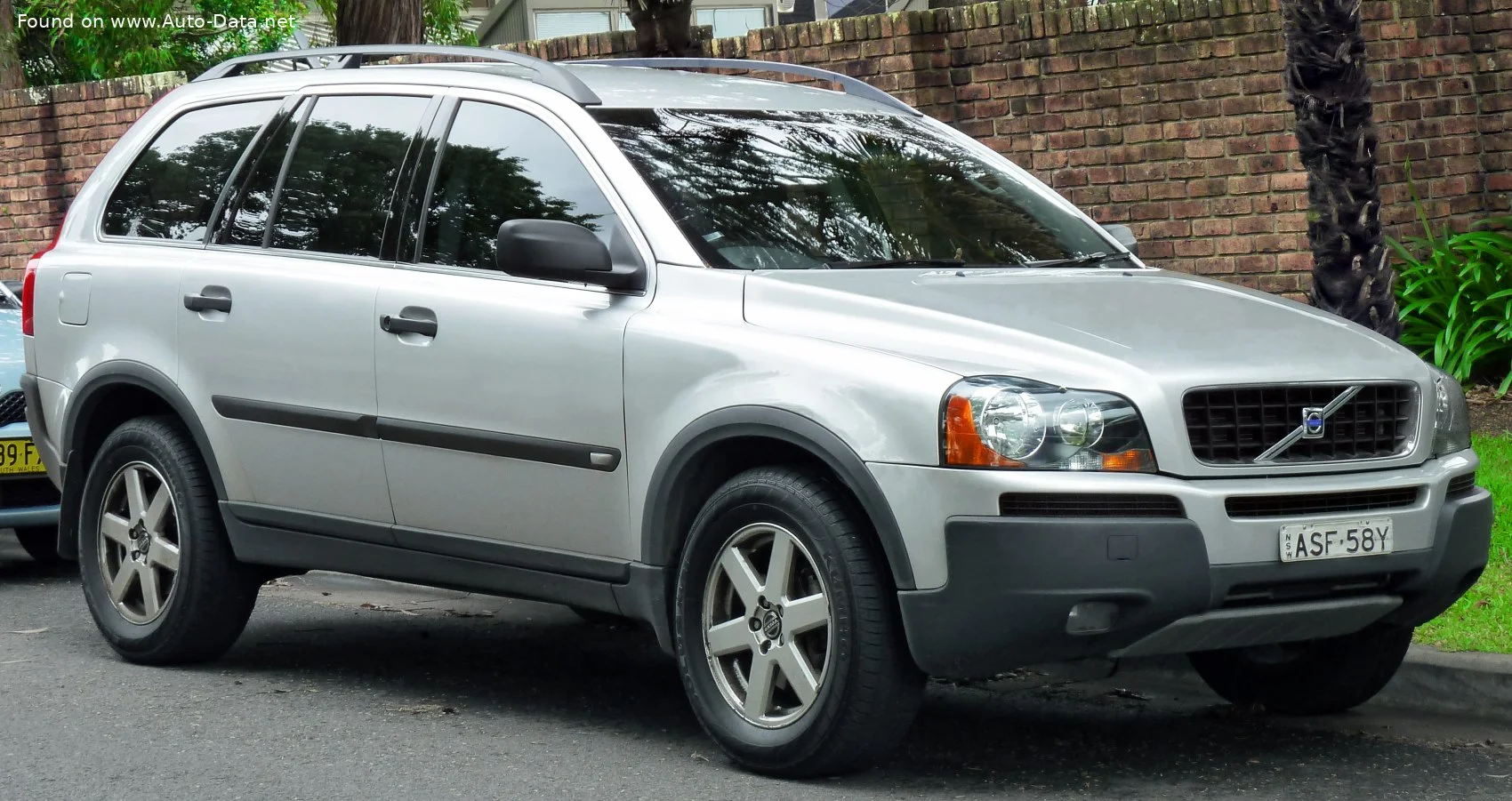 Volvo XC90 2.4 D3 (163 Hp)2002 - 2006 - 1