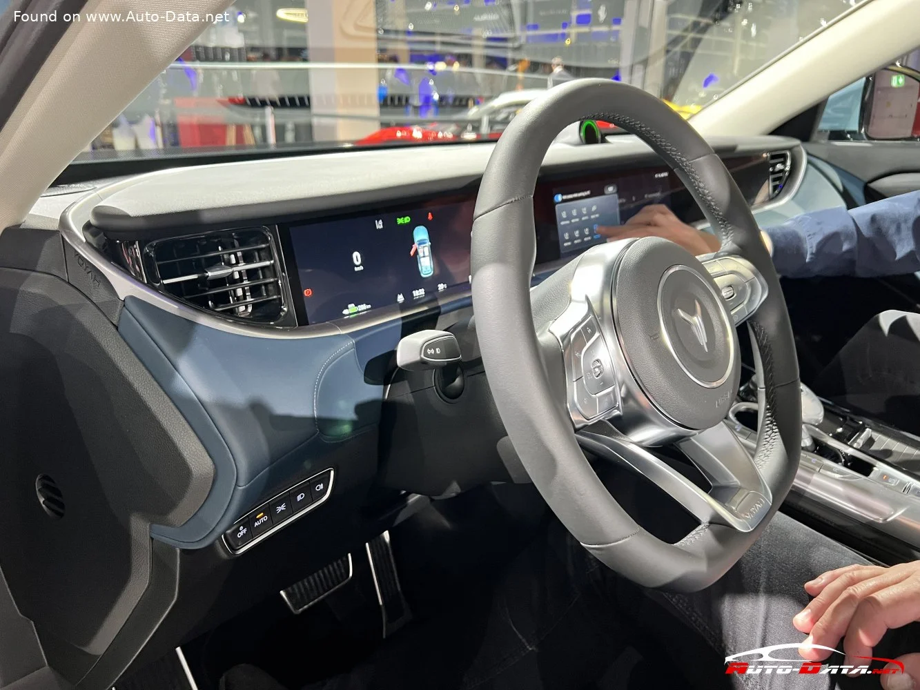 Voyah Free 106 kWh (490 Hp) 4WD Electric2022 - 2023 thumbnail 9