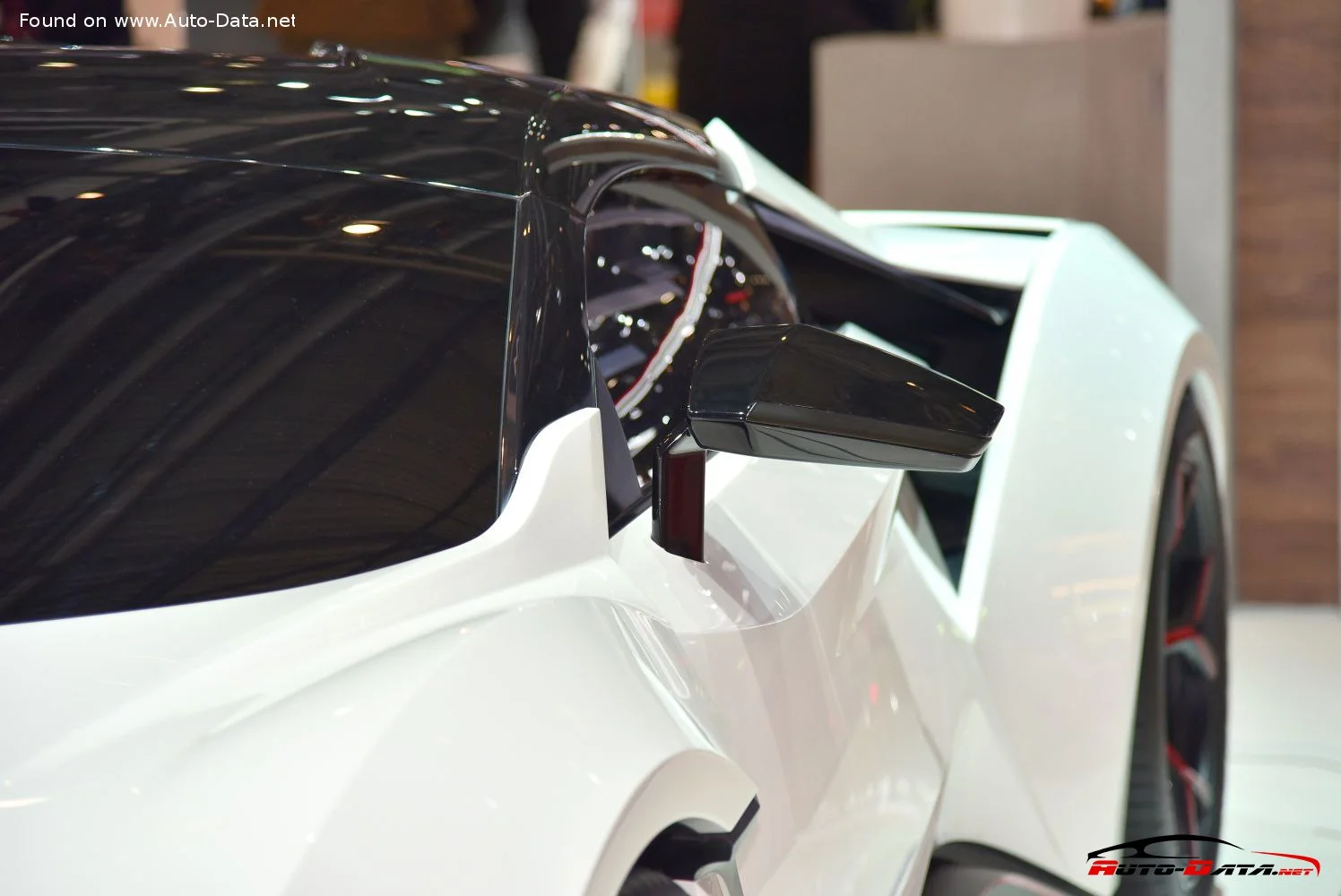 W Motors Fenyr W Motors Fenyr SuperSport Concept thumbnail 5