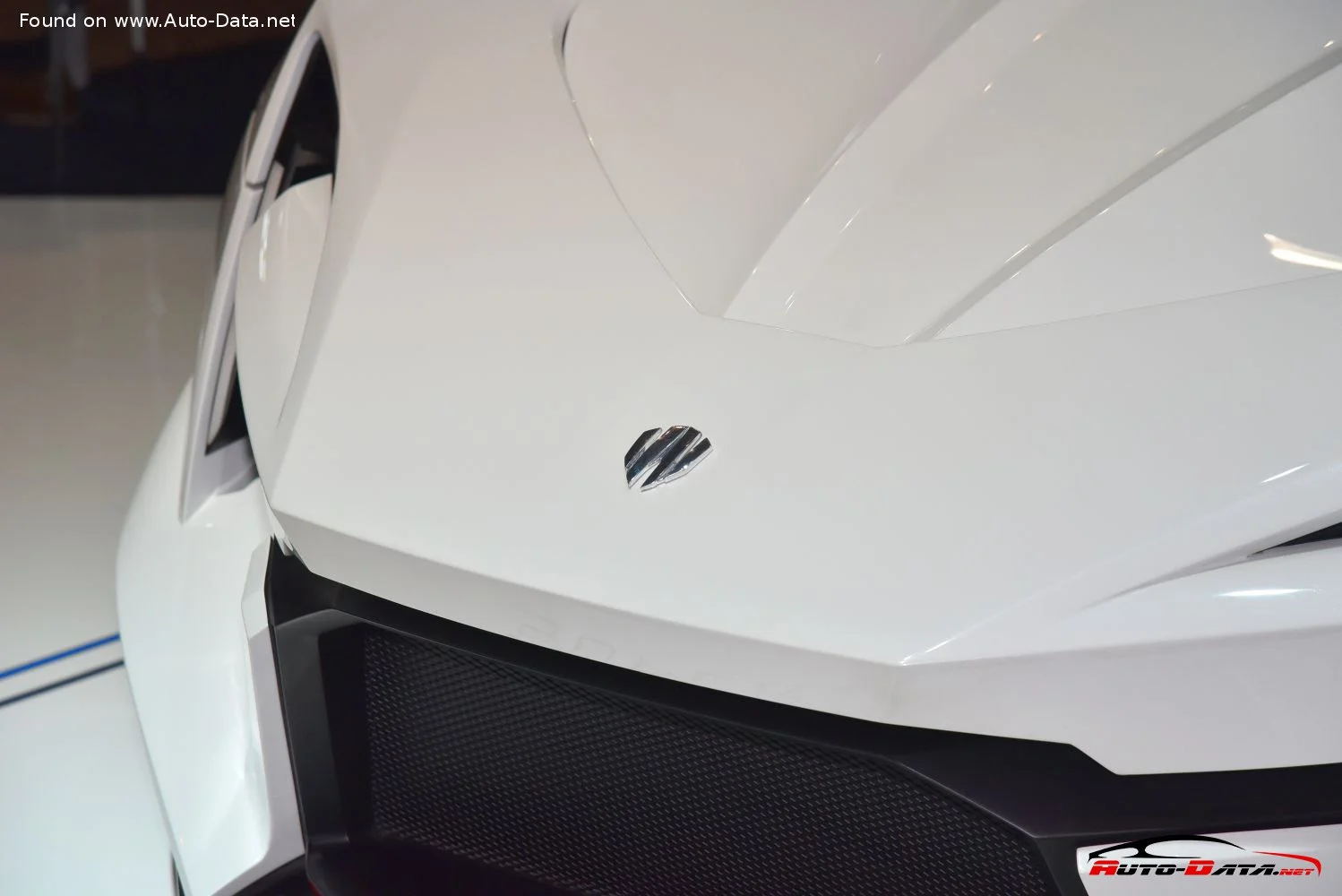 W Motors Fenyr W Motors Fenyr SuperSport Concept thumbnail 6