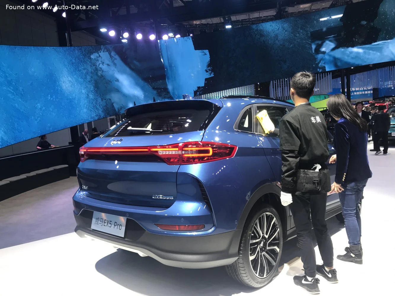 Weltmeister EX5 52.7 kWh (218 Hp) Electric2018 - 2022 thumbnail 4