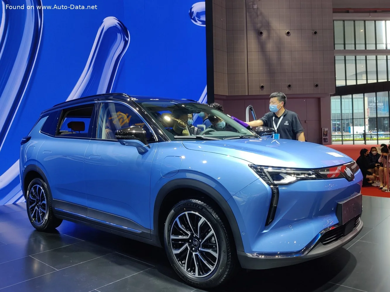 Weltmeister W6 66.22 kWh (218 Hp) Electric2021 - 2022 thumbnail 3