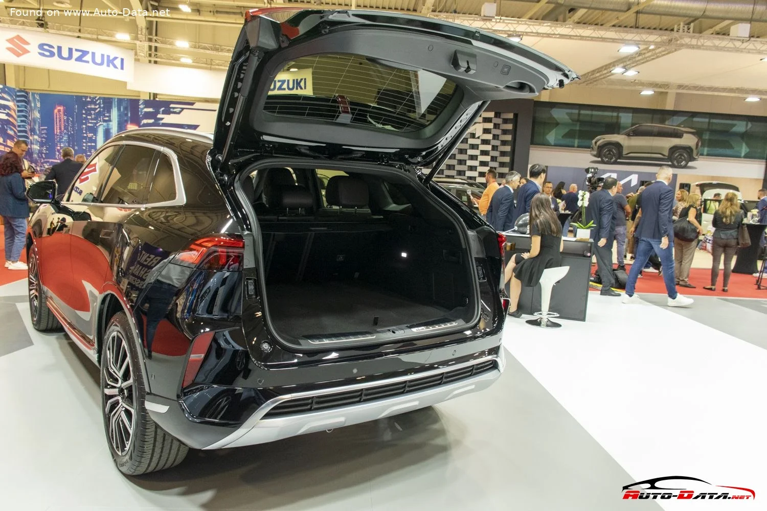 WEY 05 2.0L (476 Hp) Plug-in Hybrid AWD DCT2024 - thumbnail 13