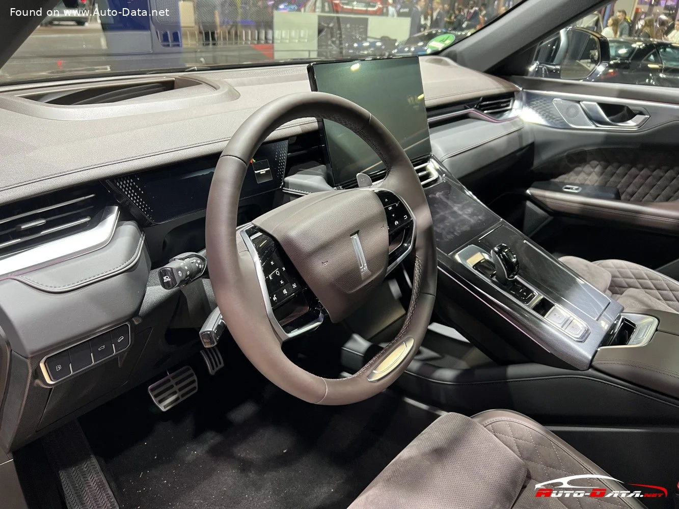 WEY Coffee 01 2.0T (476 Hp) Plug-in Hybrid AWD DCT2022 - 2023 thumbnail 11