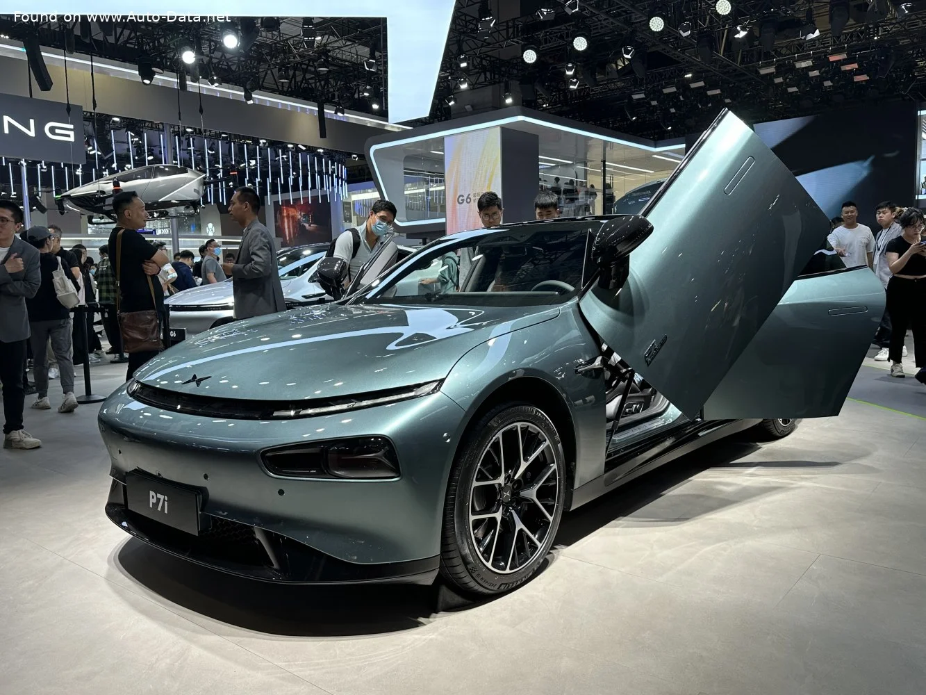 XPENG P7 550 64.4 kWh (276 Hp) Electric2023 - thumbnail 2