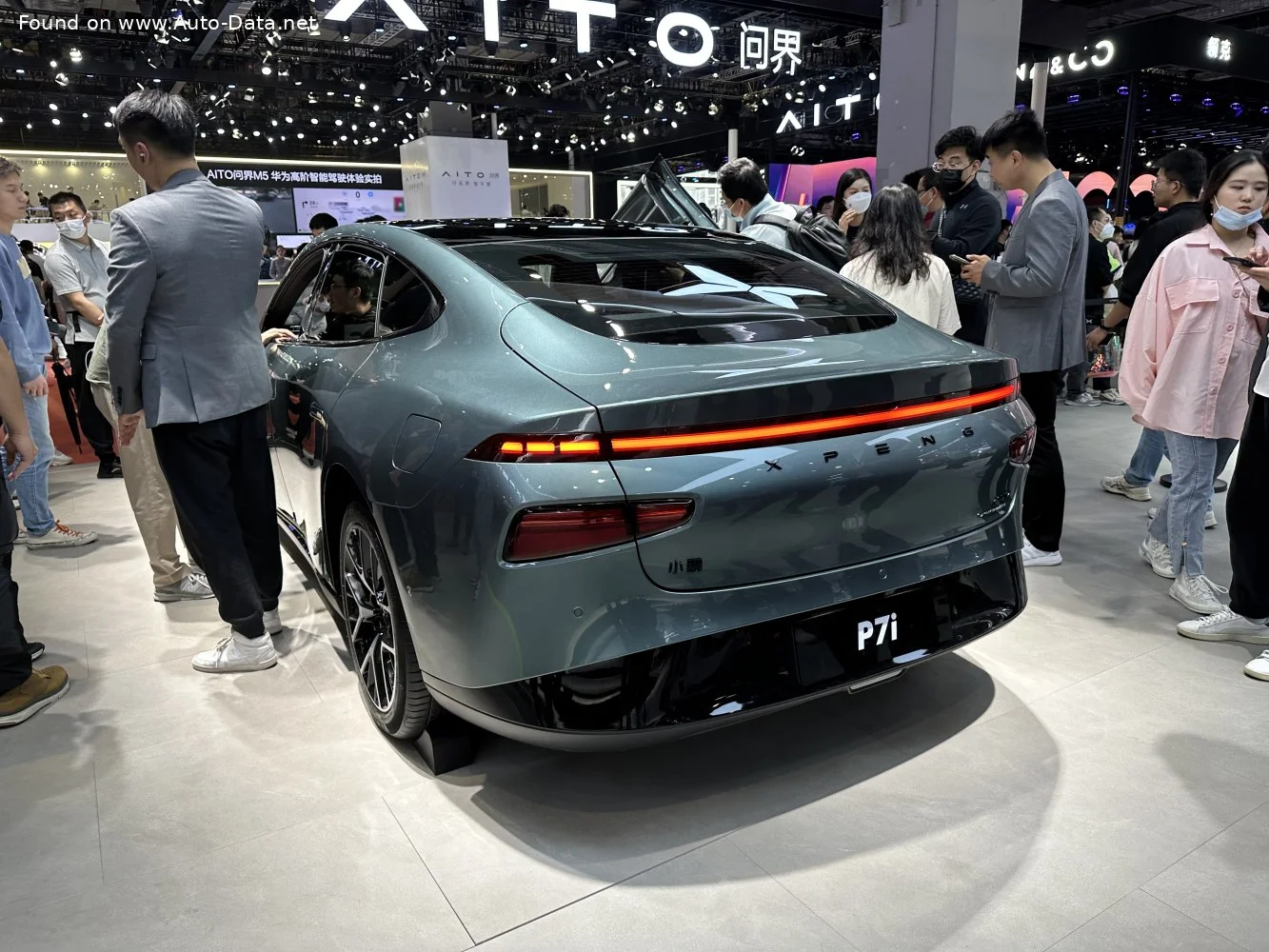 XPENG P7 550 64.4 kWh (276 Hp) Electric2023 - thumbnail 3