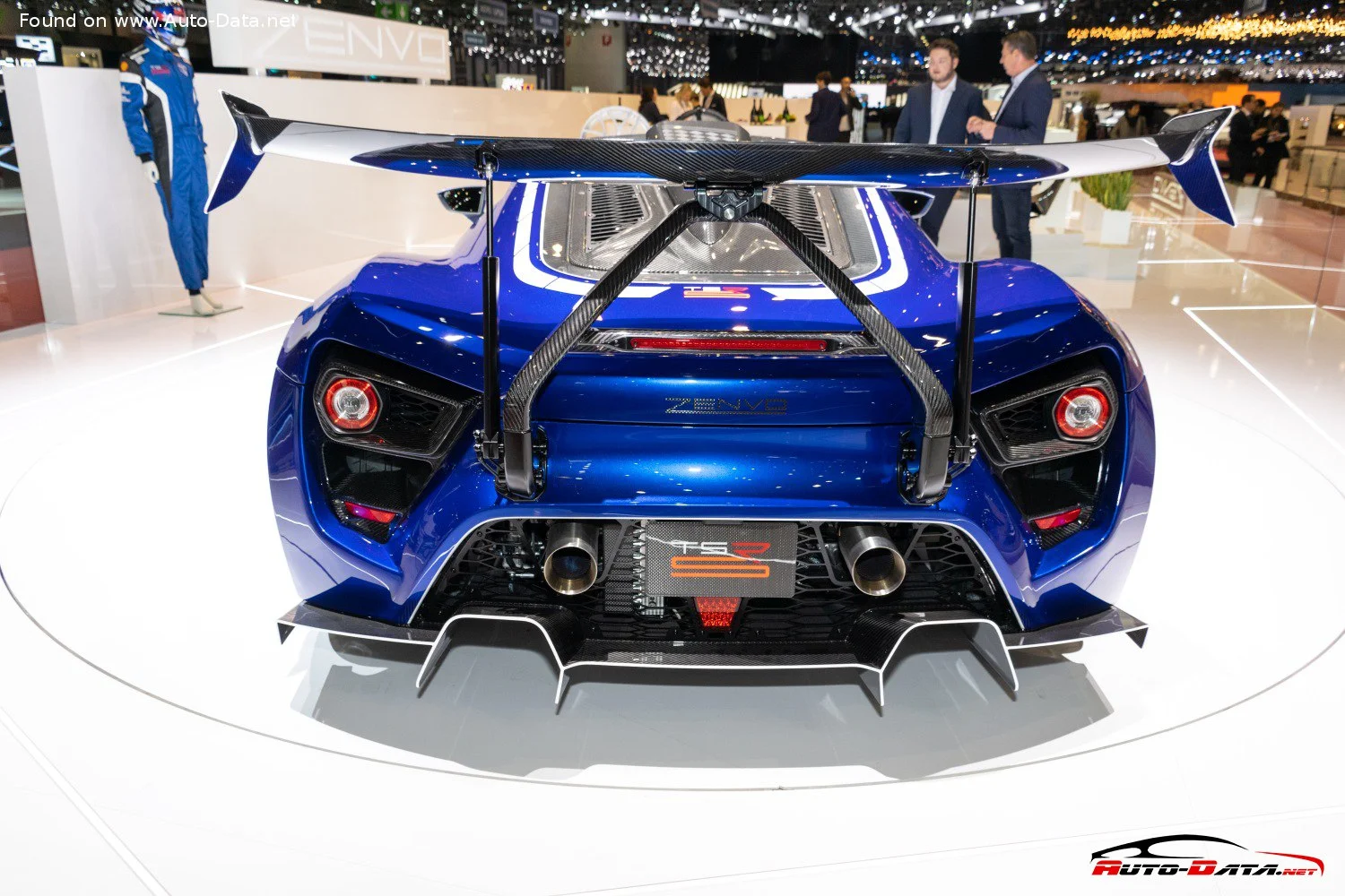 Zenvo TSR-S 5.8 V8 (1177 Hp) Automatic2018 - thumbnail 6