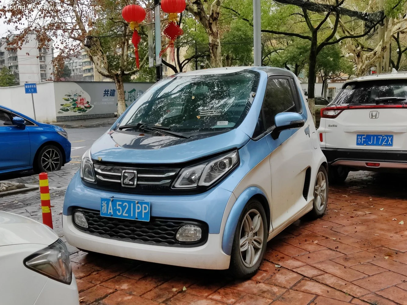 Zotye E200 24.5 kWh (82 Hp)2016 - - 1